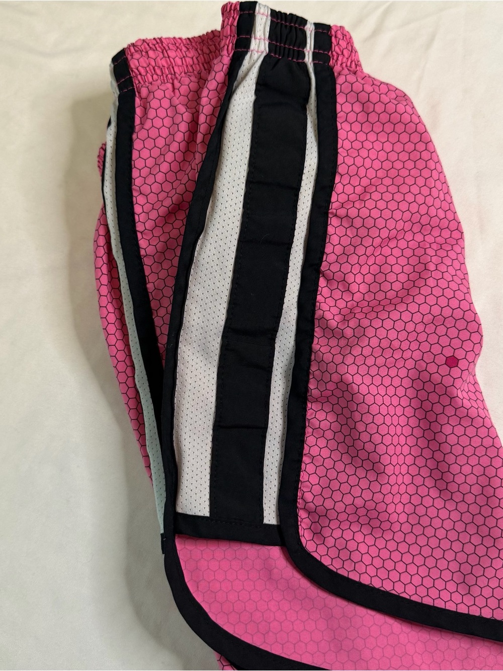 Nike Dri-FIT Pink Honeycomb Running Shorts Women’s Size Medium - Picture 5 of 6